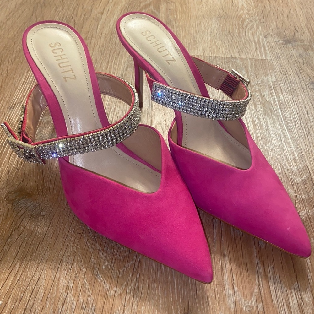 Brand new Schultz heels